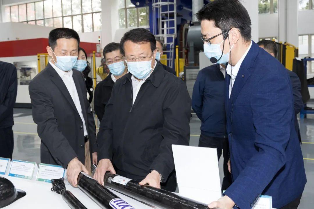 地藏阶前拜诏书打一生肖全面释义、构建解答解释落实
